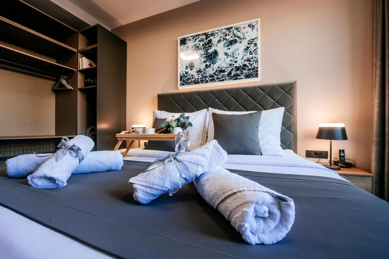 Dedaj Resort - Villa Almaro Zára Apartman