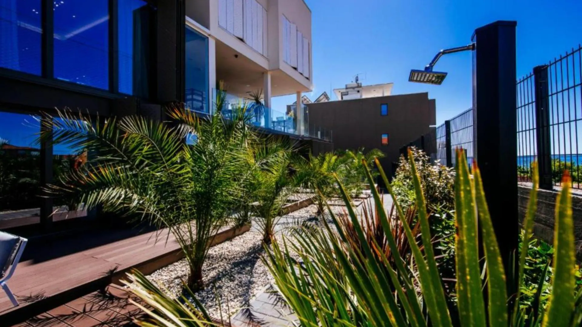 Dedaj Resort - Villa Almaro Zára Apartman